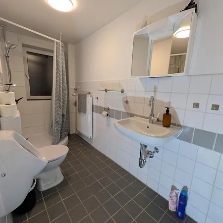 Lägenhet Monteurswohnung Kiwi Parkplatz Kueche 1- 4 Personen Eg Modern