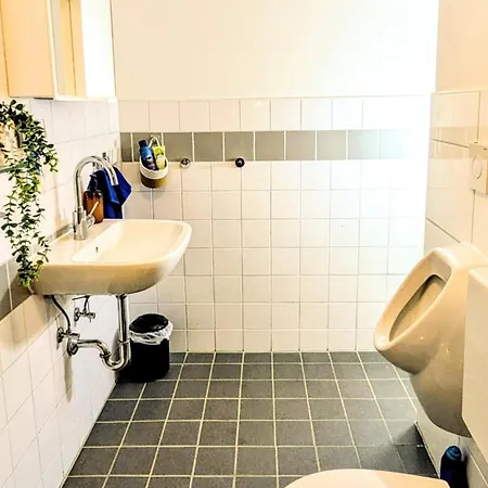 Monteurswohnung Kiwi Parkplatz Kueche 1- 4 Personen Eg Modern Kassel